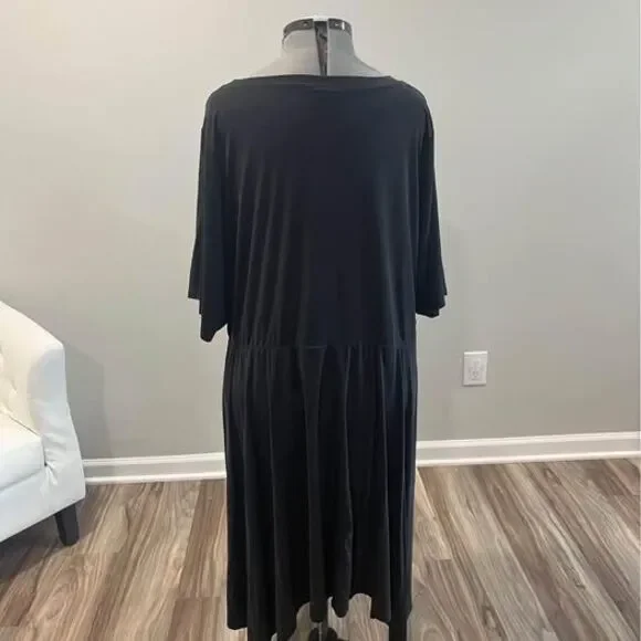 6X Torrid Dress Short Sleeve Black (Length 40”-44”, Longer Toward Sides) (C3894) - Picture 2 of 6